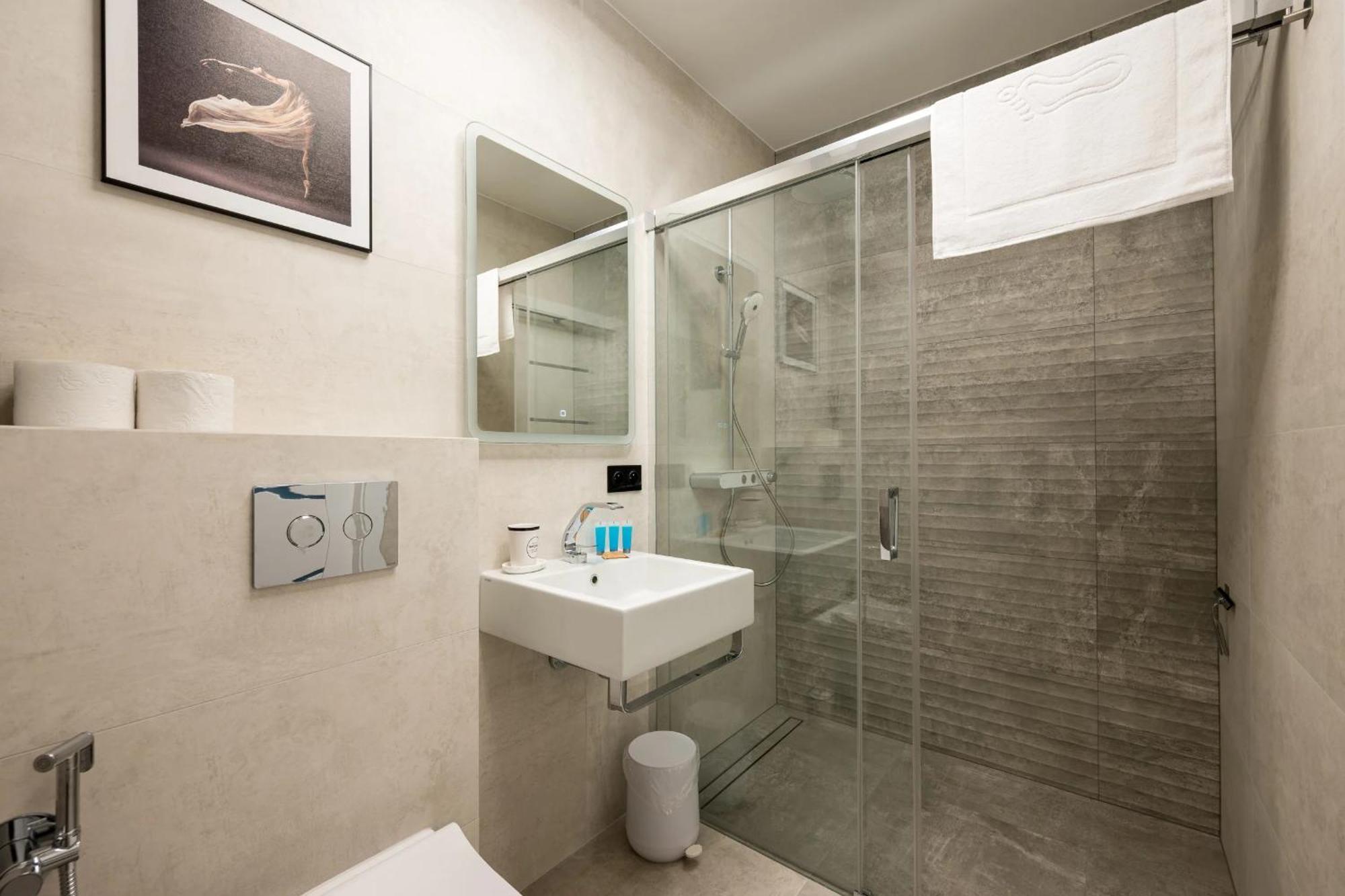 Premium Studio Klobucka Airport Варшава Экстерьер фото