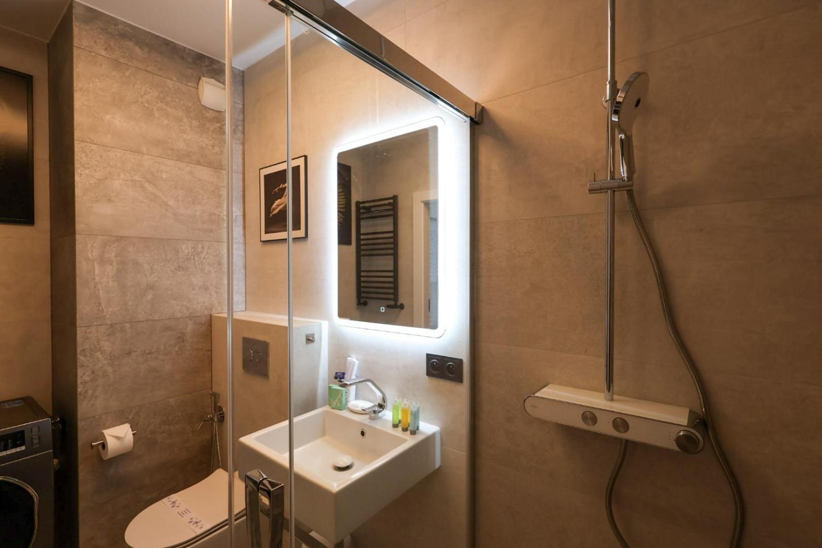Premium Studio Klobucka Airport Варшава Экстерьер фото